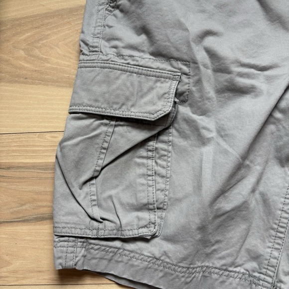 Sonoma Life + Style Flat Front Khaki Beige Cargo Shorts Mens Size 38 100% Cotton - Picture 3 of 8